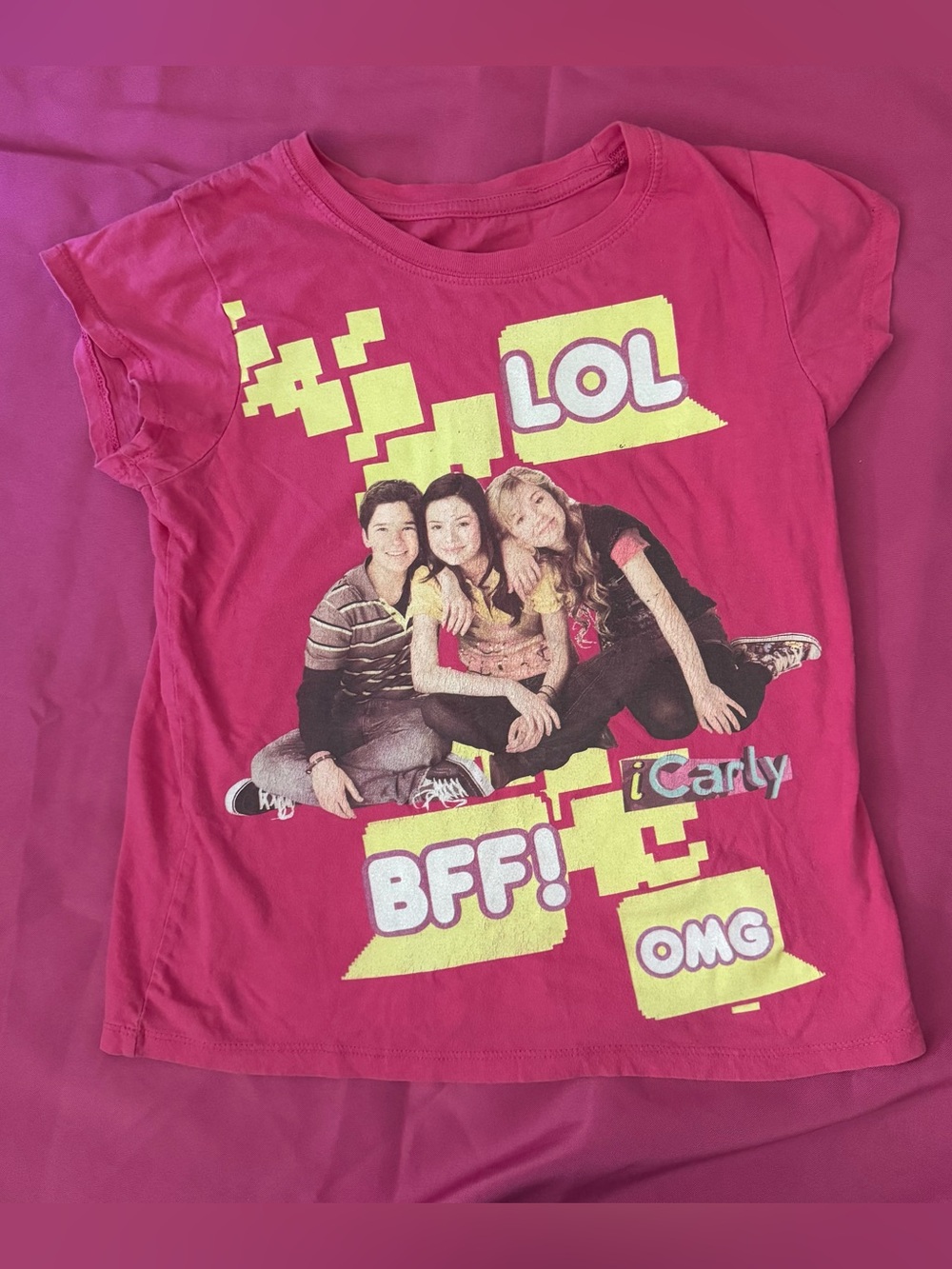 iCarly T Shirt size XL / Vintage Nickelodeon T Shirt size XL / Girls Nickelodeon